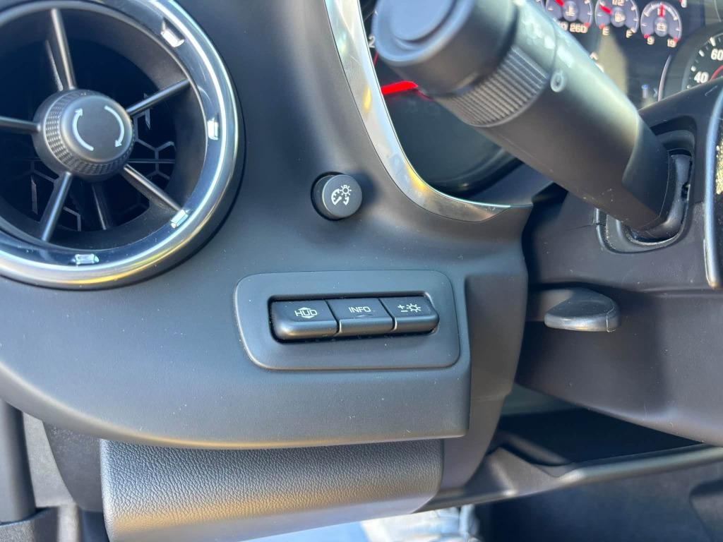 Chevrolet Camaro photo 9