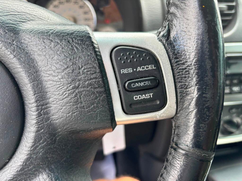 Jeep Liberty photo 16
