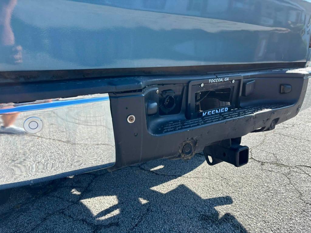 Chevrolet Silverado photo 10