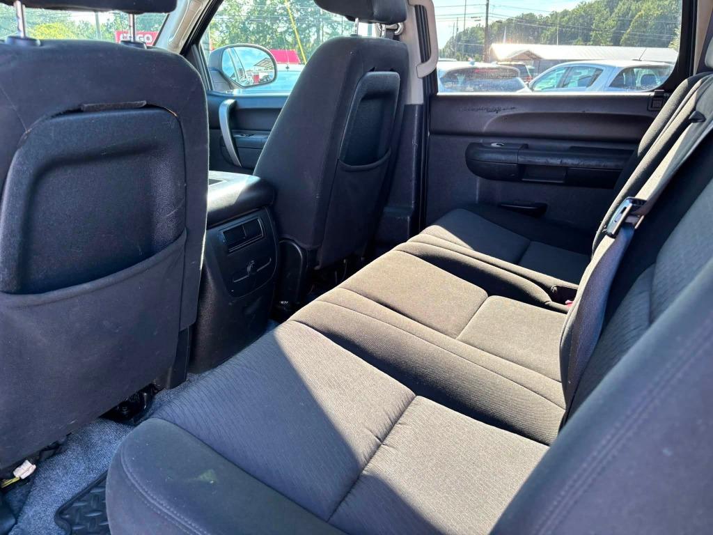 Chevrolet Silverado photo 7