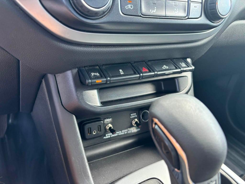 Chevrolet Colorado photo 19