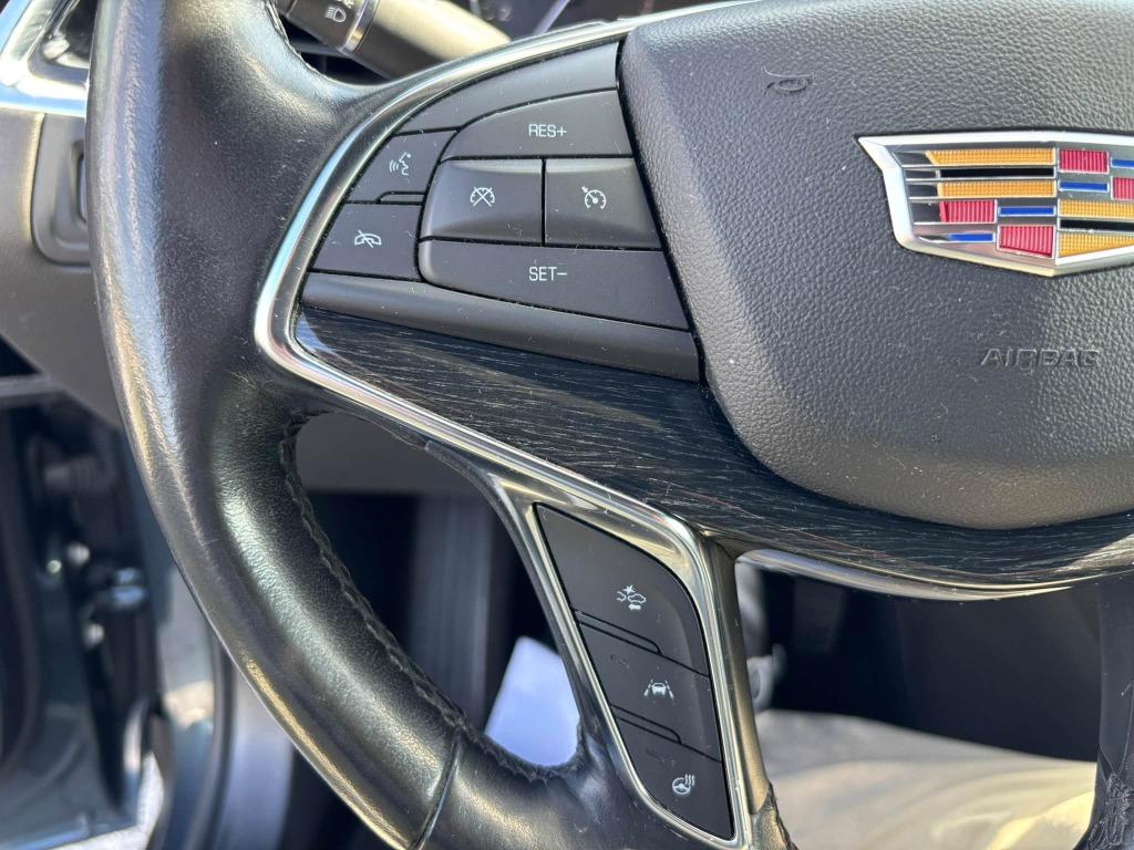 Cadillac XT5 photo 19