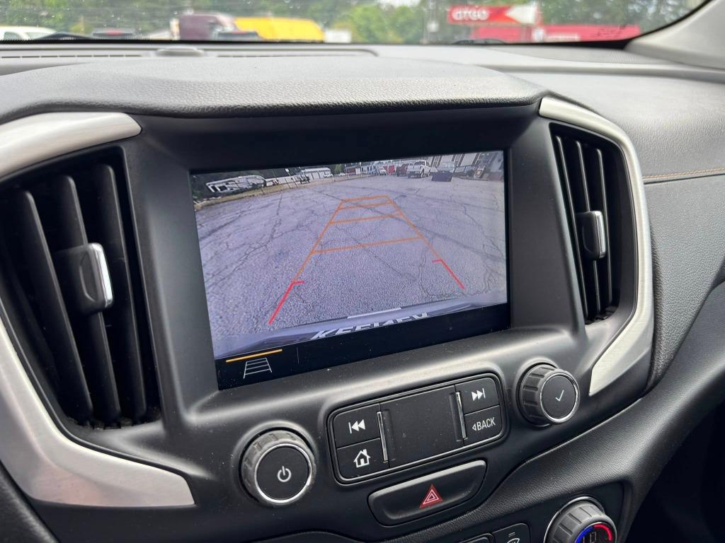 GMC Terrain photo 9