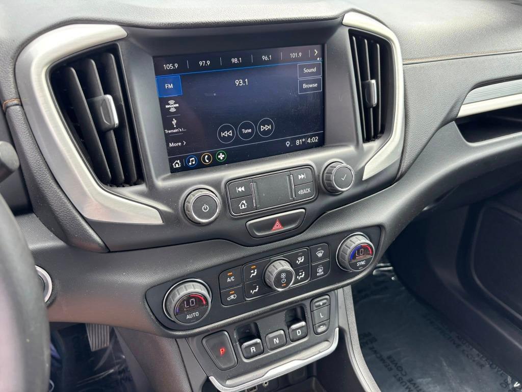 GMC Terrain photo 13