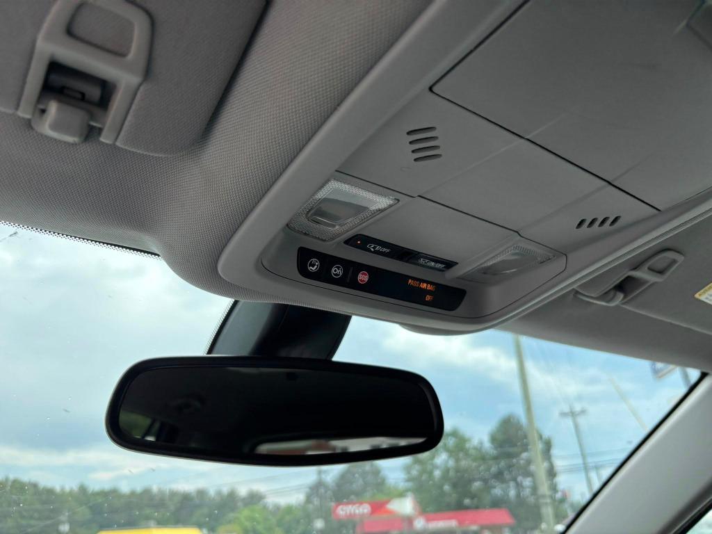 GMC Terrain photo 18