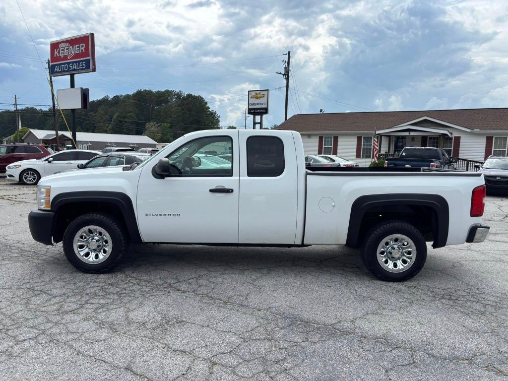 2011 Chevrolet Silverado 1500's photo