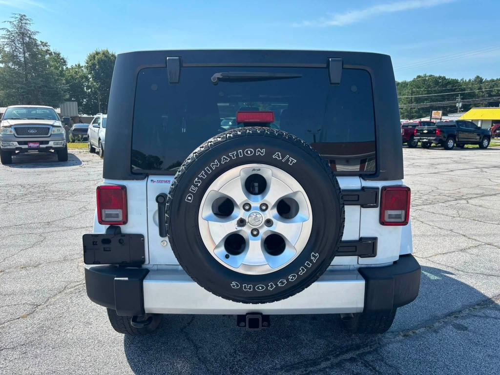 Jeep Wrangler photo 3