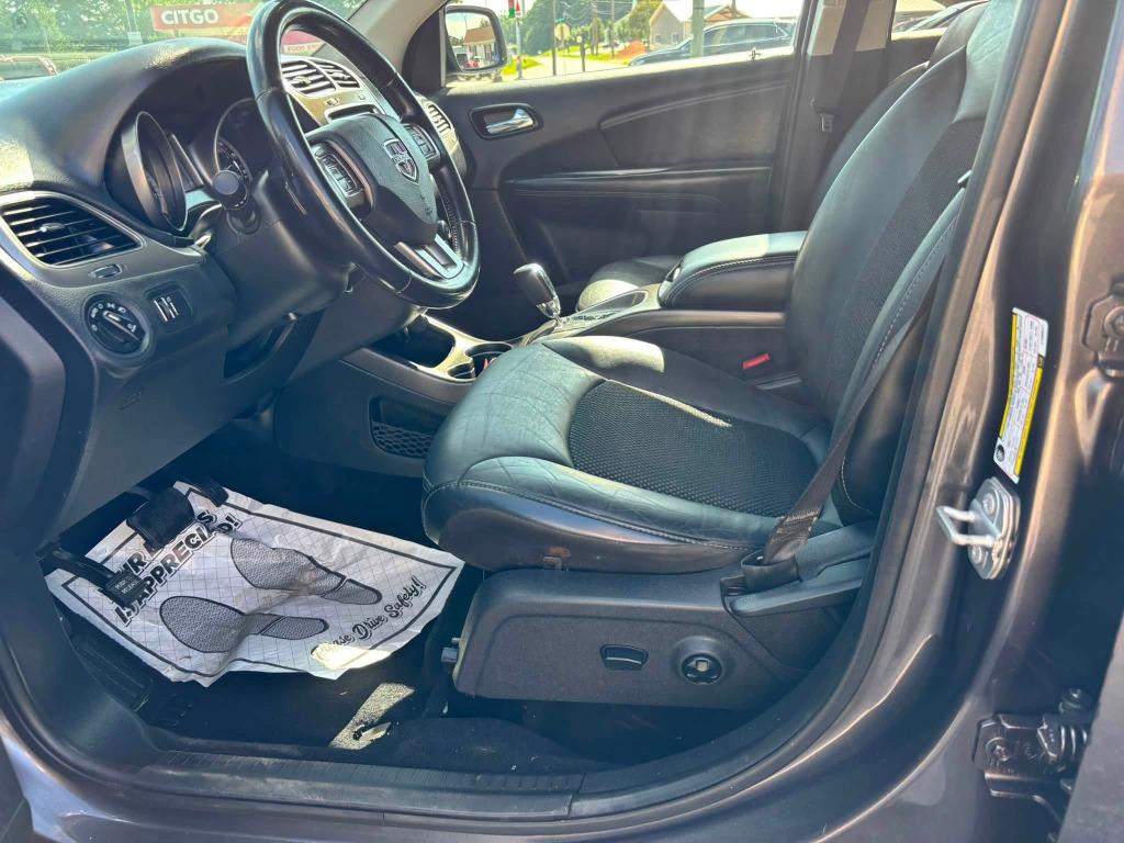 Dodge Journey photo 16