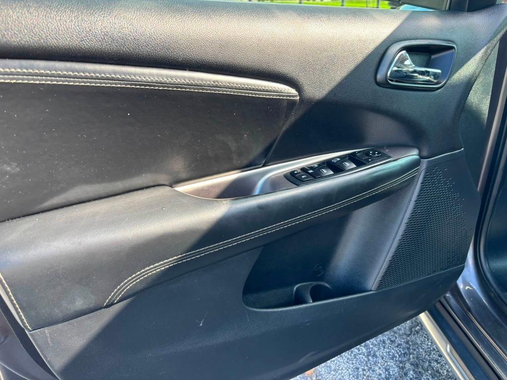 Dodge Journey photo 17