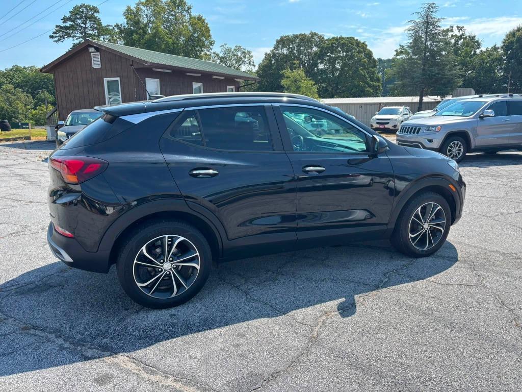 Buick Encore GX photo 3