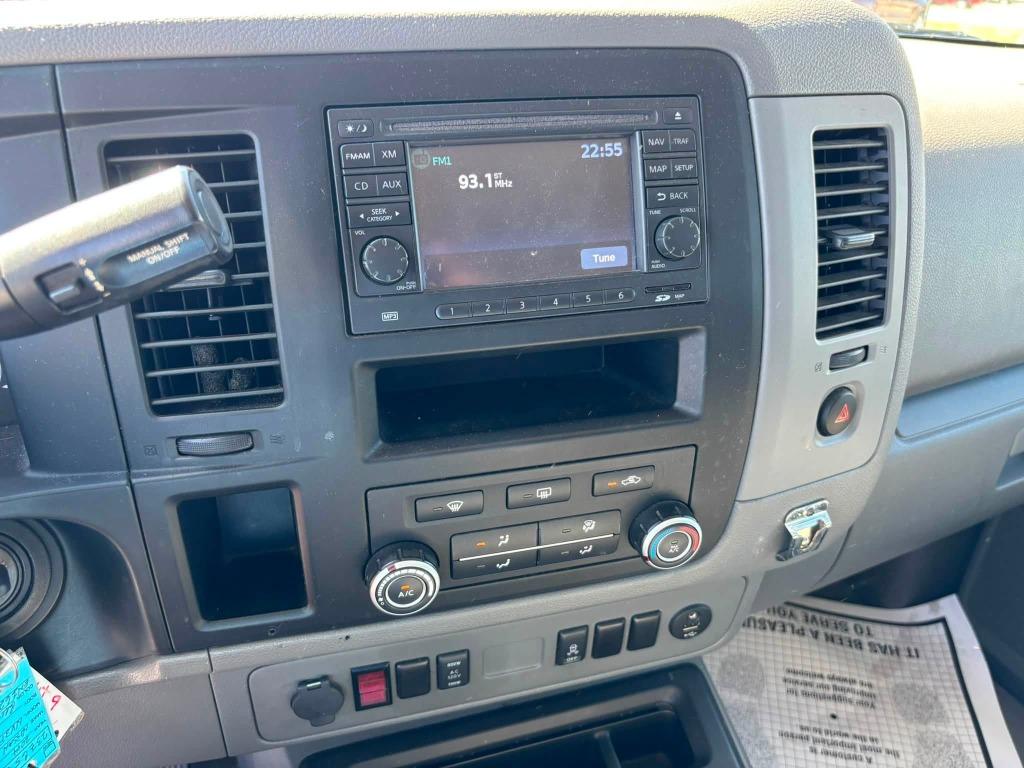 Nissan NV photo 14