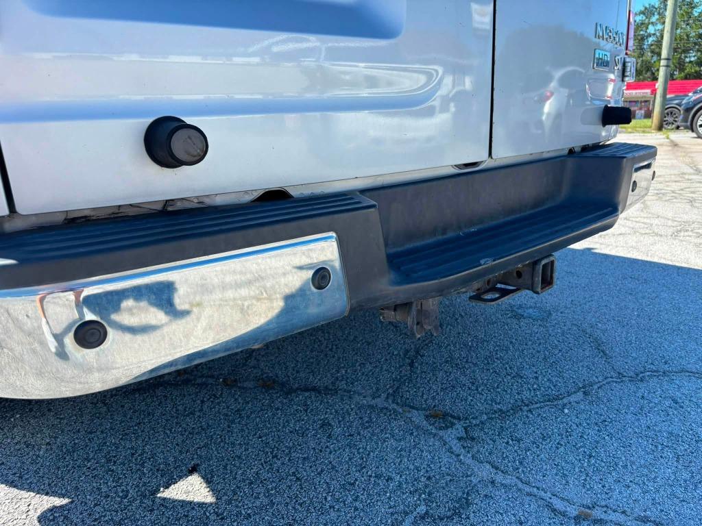 Nissan NV photo 20