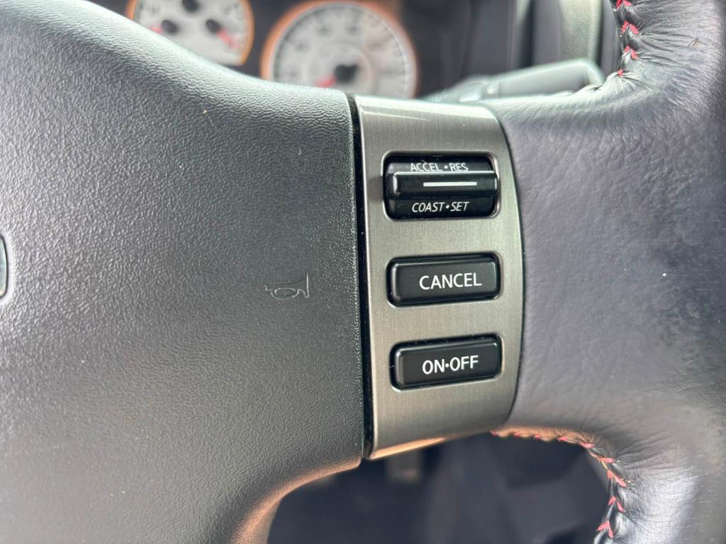 Nissan Titan photo 19