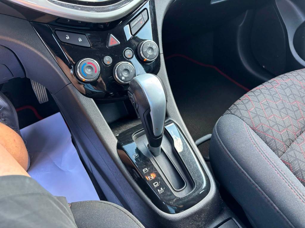 Chevrolet Sonic photo 17