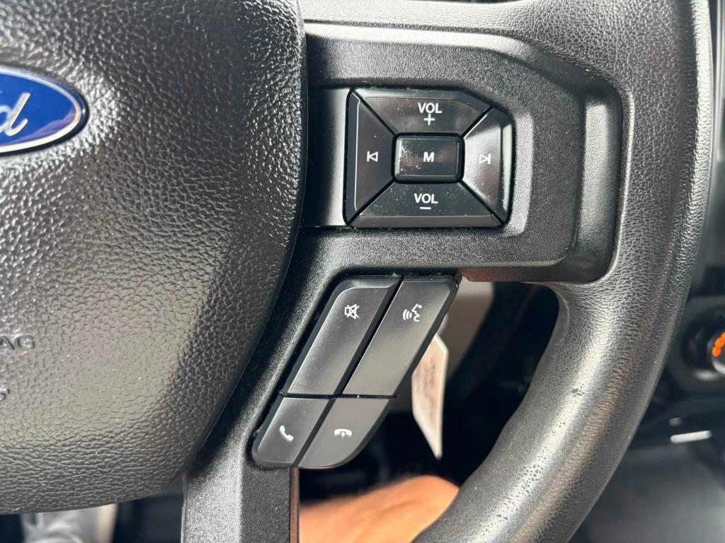 Ford F-150 photo 11