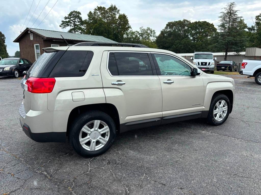 GMC Terrain photo 3
