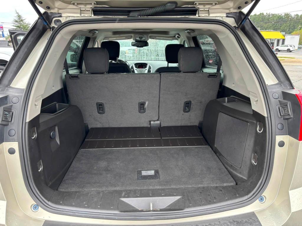 GMC Terrain photo 9