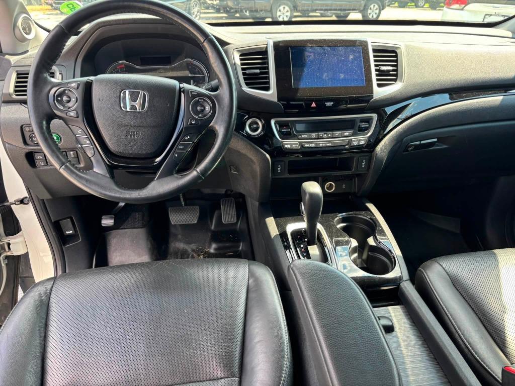 Honda Ridgeline photo 8