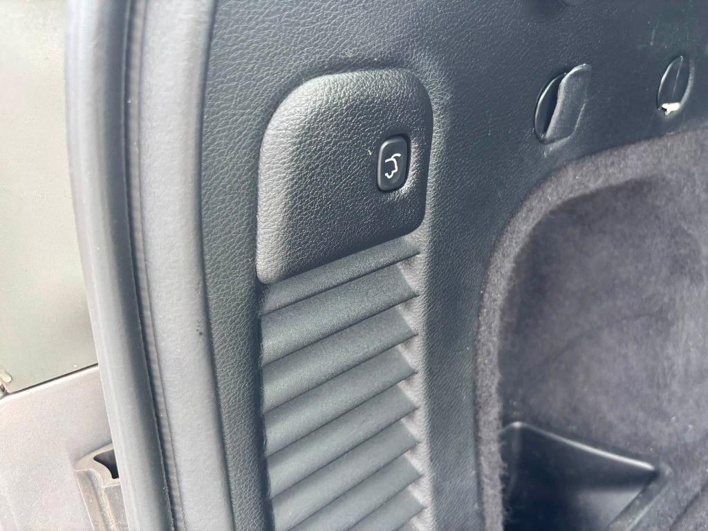Jeep Grand Cherokee photo 14