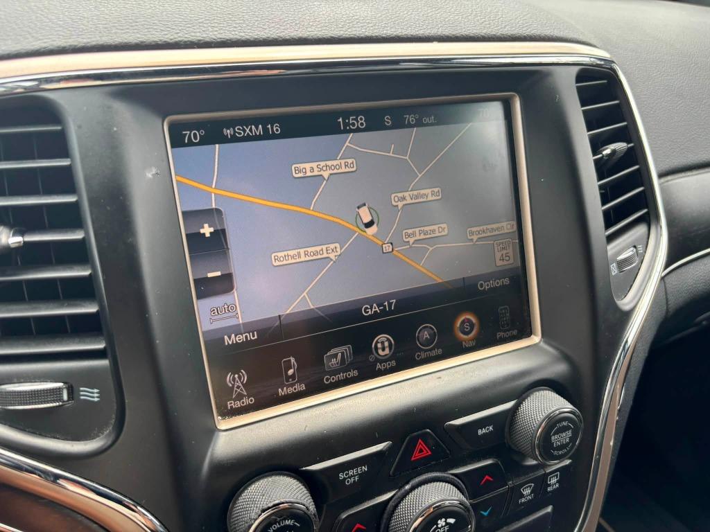 Jeep Grand Cherokee photo 24