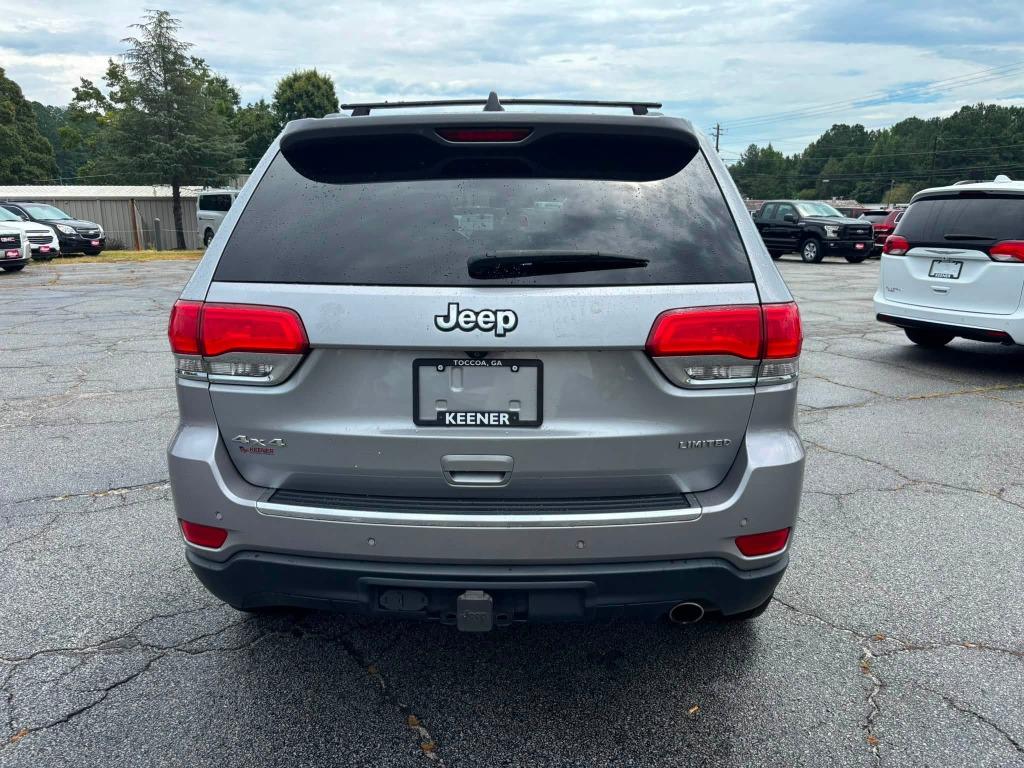 Jeep Grand Cherokee photo 3