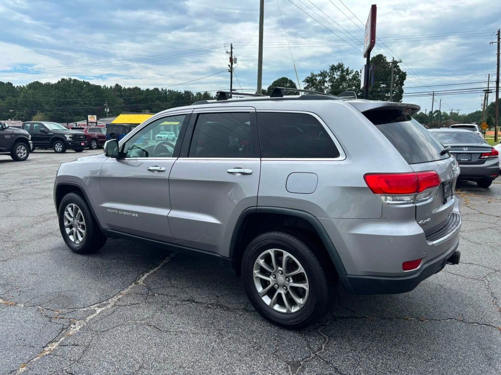 Jeep Grand Cherokee photo 5