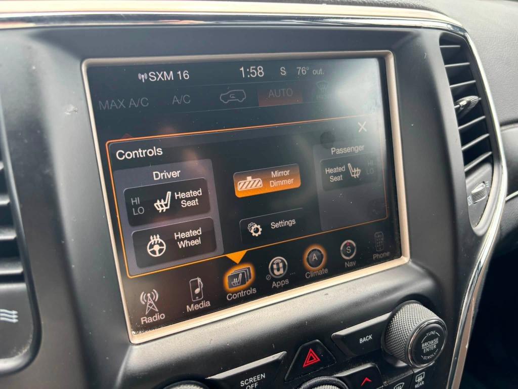 Jeep Grand Cherokee photo 13