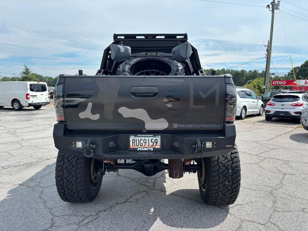 Toyota Tacoma photo 6