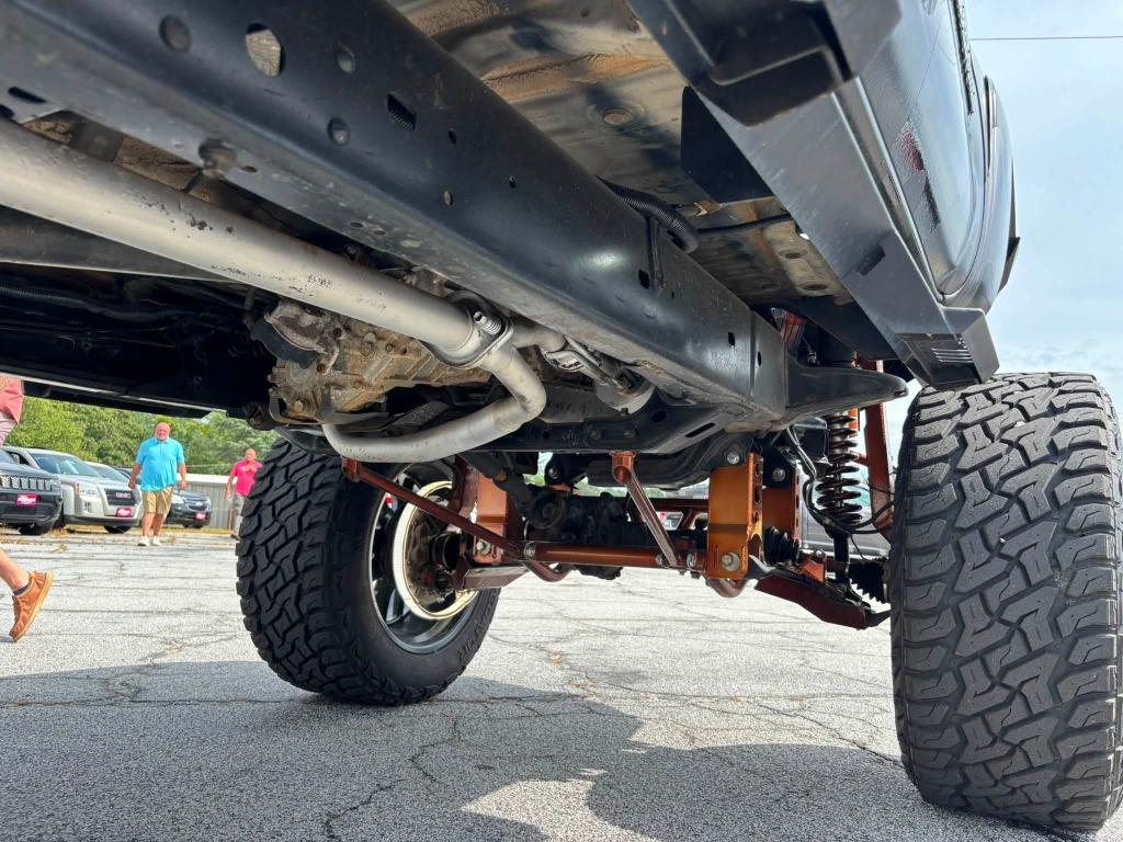 Toyota Tacoma photo 12