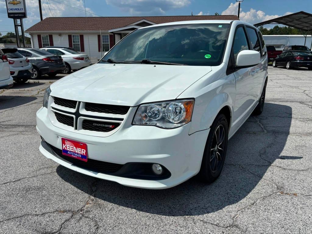 Dodge Grand Caravan photo 3