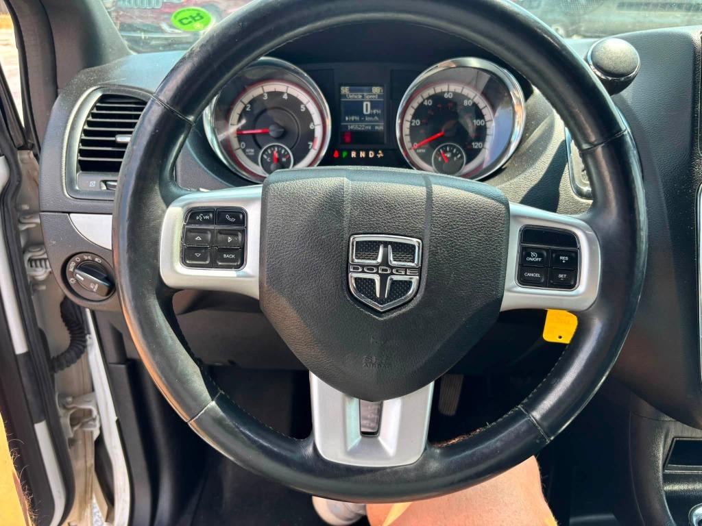 Dodge Grand Caravan photo 23