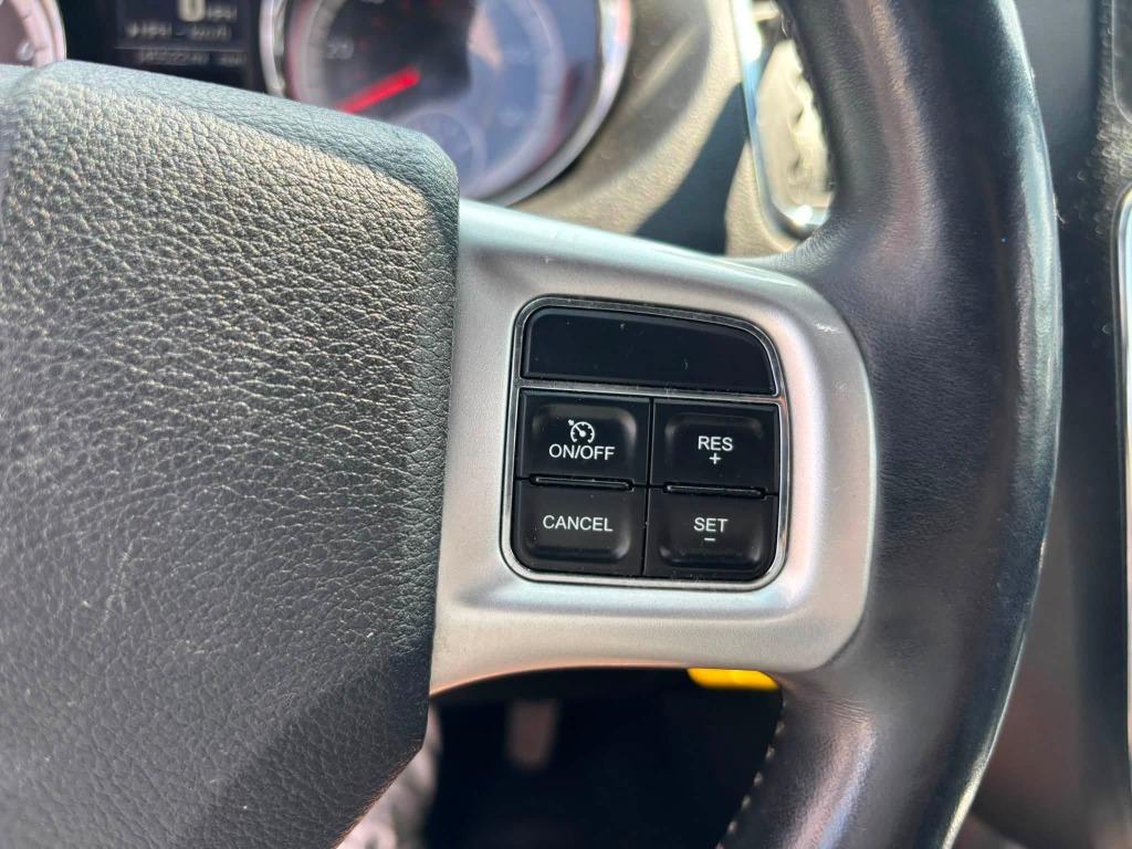 Dodge Grand Caravan photo 11