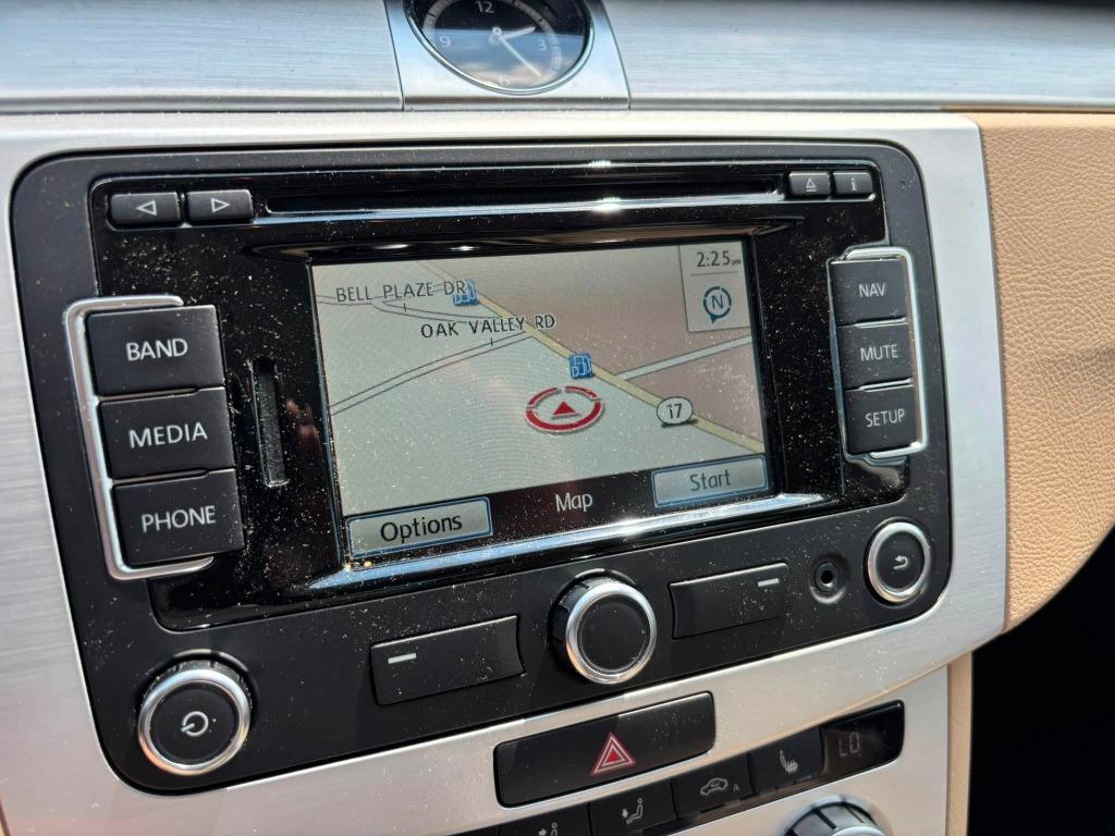 Volkswagen CC photo 19
