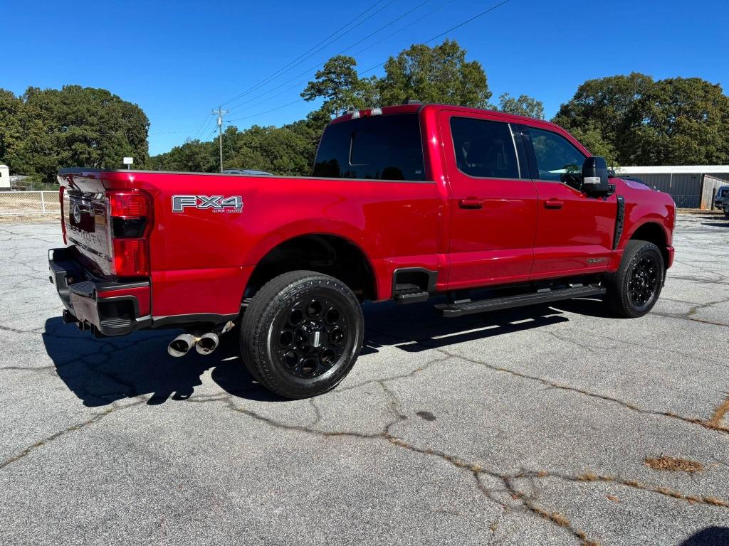 Ford F-250SD photo 2