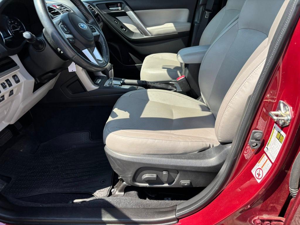 Subaru Forester photo 18