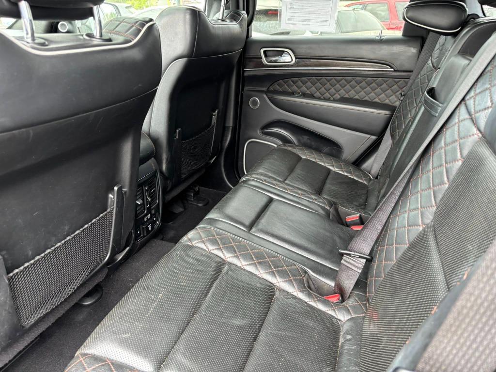 Jeep Grand Cherokee photo 7