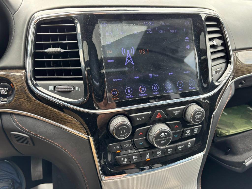 Jeep Grand Cherokee photo 20