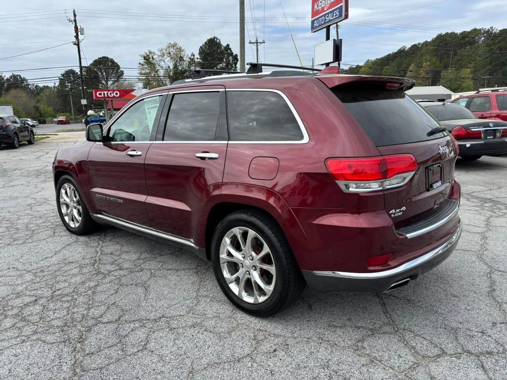 Jeep Grand Cherokee photo 2