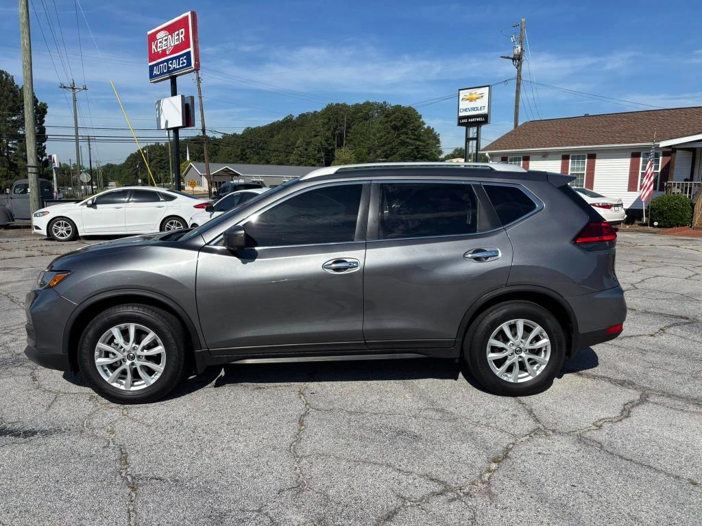 2017 Nissan Rogue SV FWD's photo
