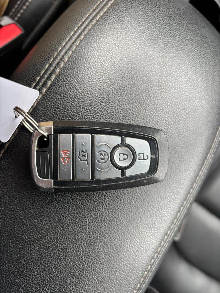 2022 Ford Escape SEL - Photo 14
