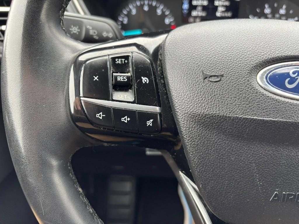 2022 Ford Escape SEL - Photo 10