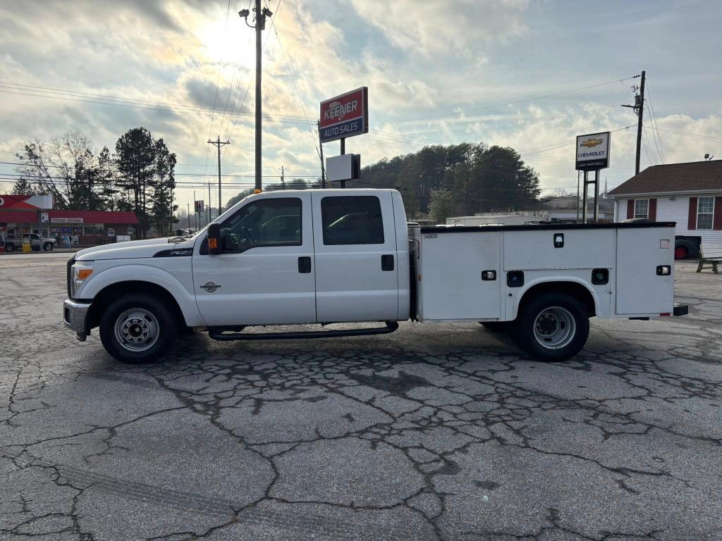 2015 Ford F-350 Super Duty Chassis Cab